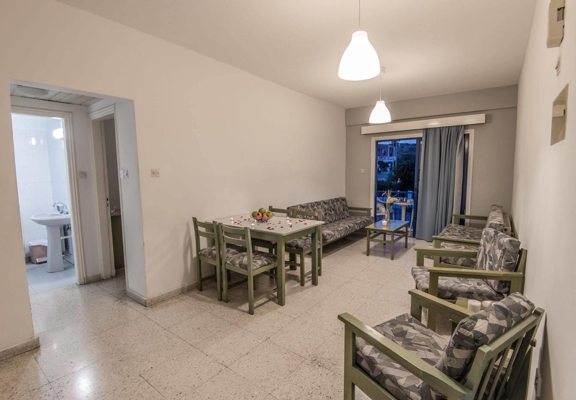 איה נאפה Cordelia Hotel Apartments מראה חיצוני תמונה