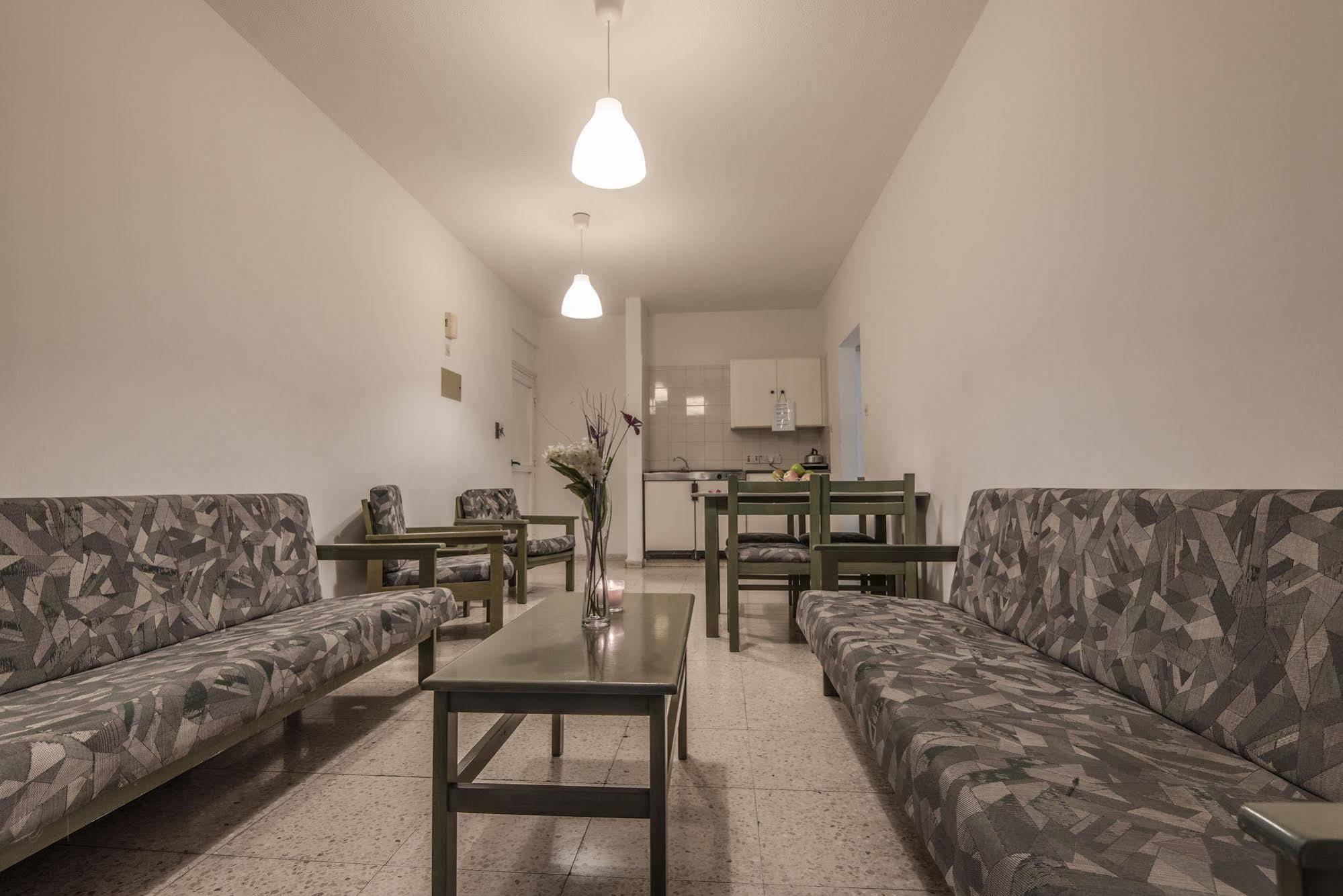 איה נאפה Cordelia Hotel Apartments מראה חיצוני תמונה