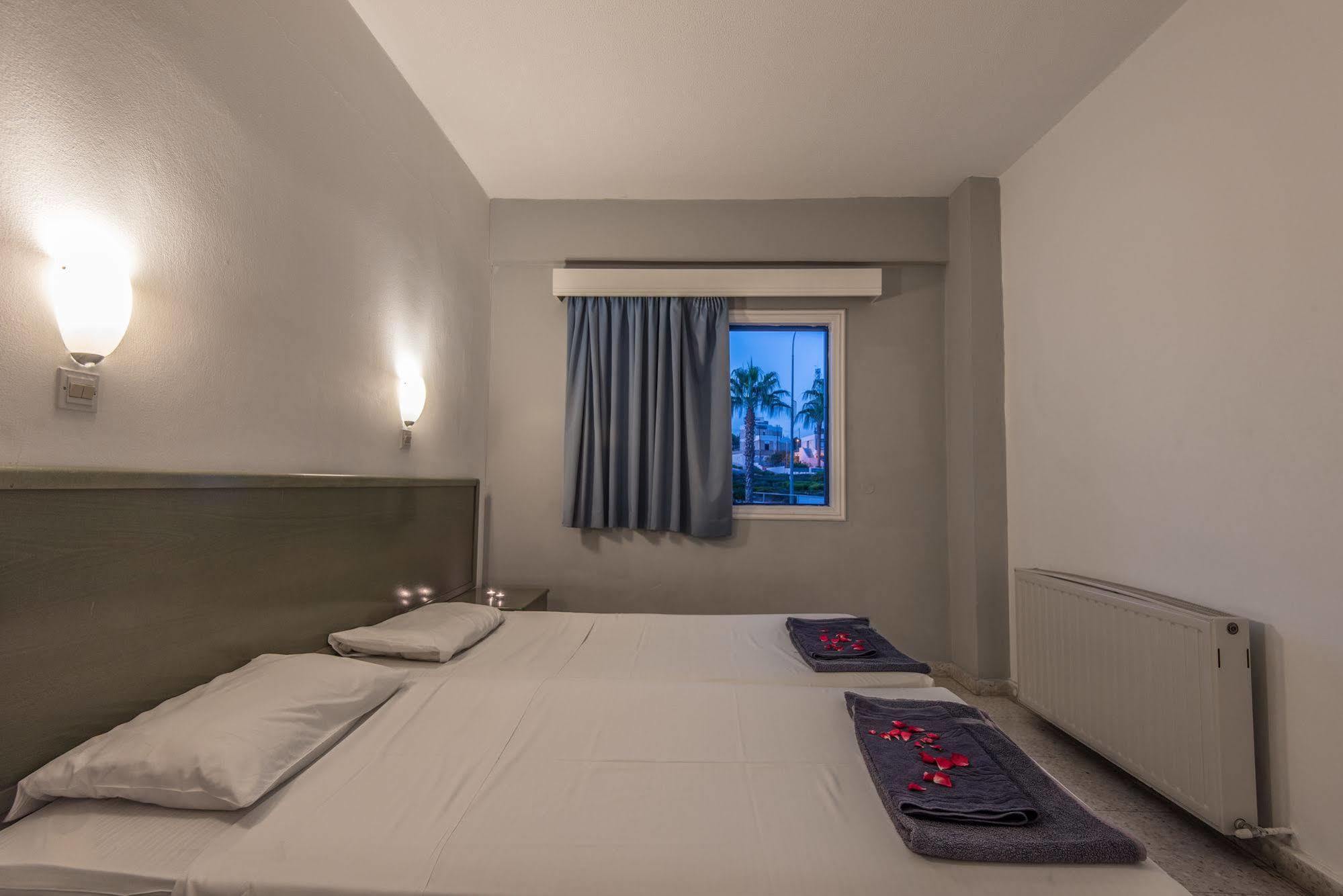 איה נאפה Cordelia Hotel Apartments מראה חיצוני תמונה